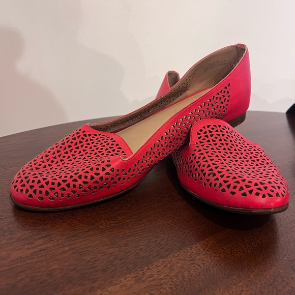 J. Crew Cleo Leather Perforated Leather Loafer - Coral - Picture 10 of 10